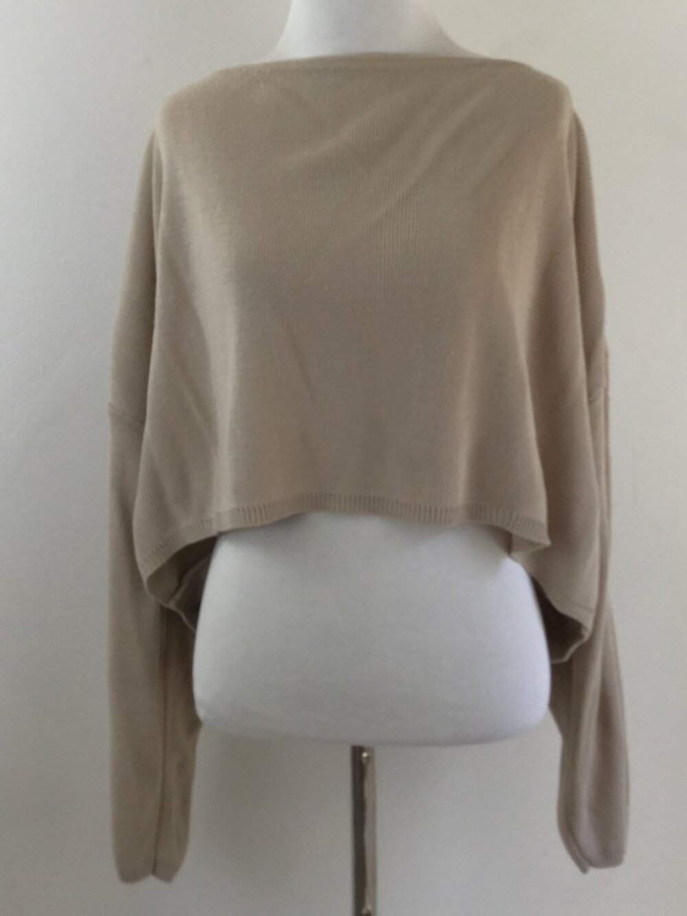 Nasty Gal Tan Cropped Sweater l